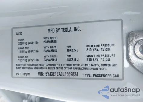 2020 Tesla Model 3 Standard Range Plus Rear-Wheel Drive/Standard Range Rear-Wheel Drive z USA, uszkodzony, nr VIN 5YJ3E1EA0LF669834